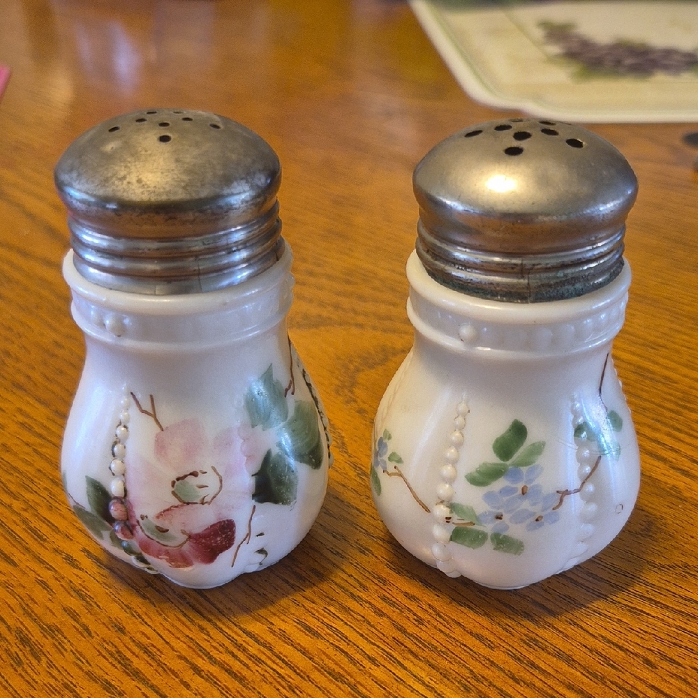 Vintage Floral Ceramic Salt and Pepper Shakers Set